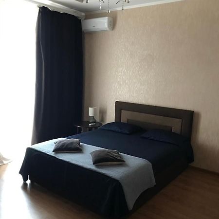 Rent Apartment In The Center Of Tchernihiv Extérieur photo