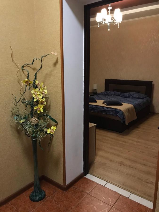 Rent Apartment In The Center Of Tchernihiv Extérieur photo
