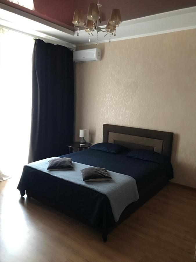 Rent Apartment In The Center Of Tchernihiv Extérieur photo