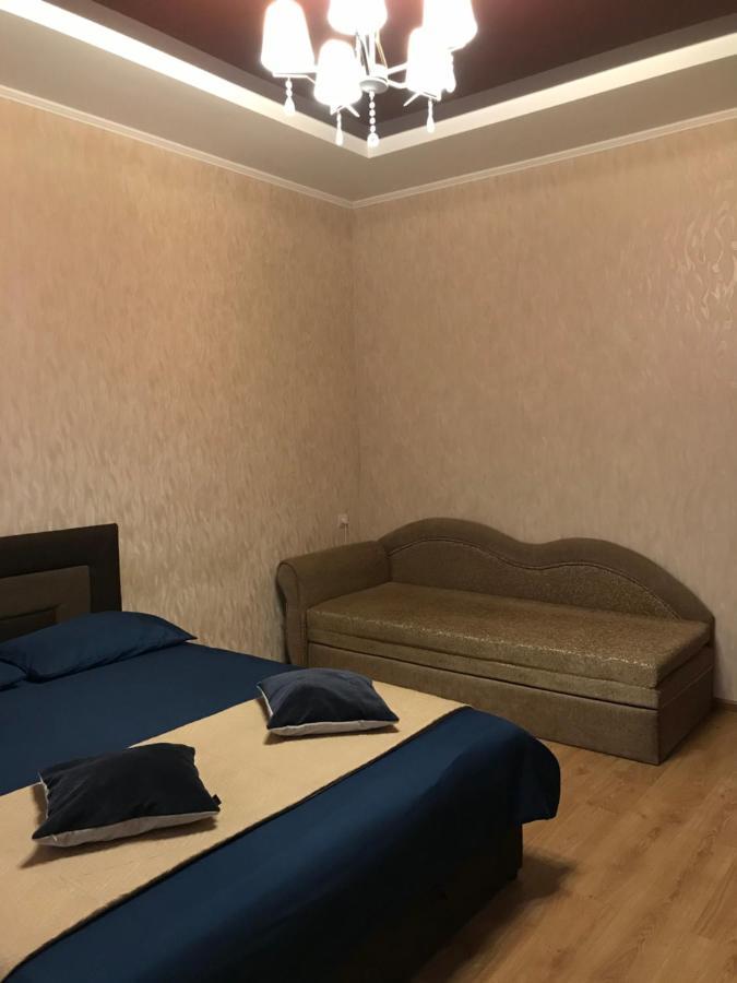 Rent Apartment In The Center Of Tchernihiv Extérieur photo
